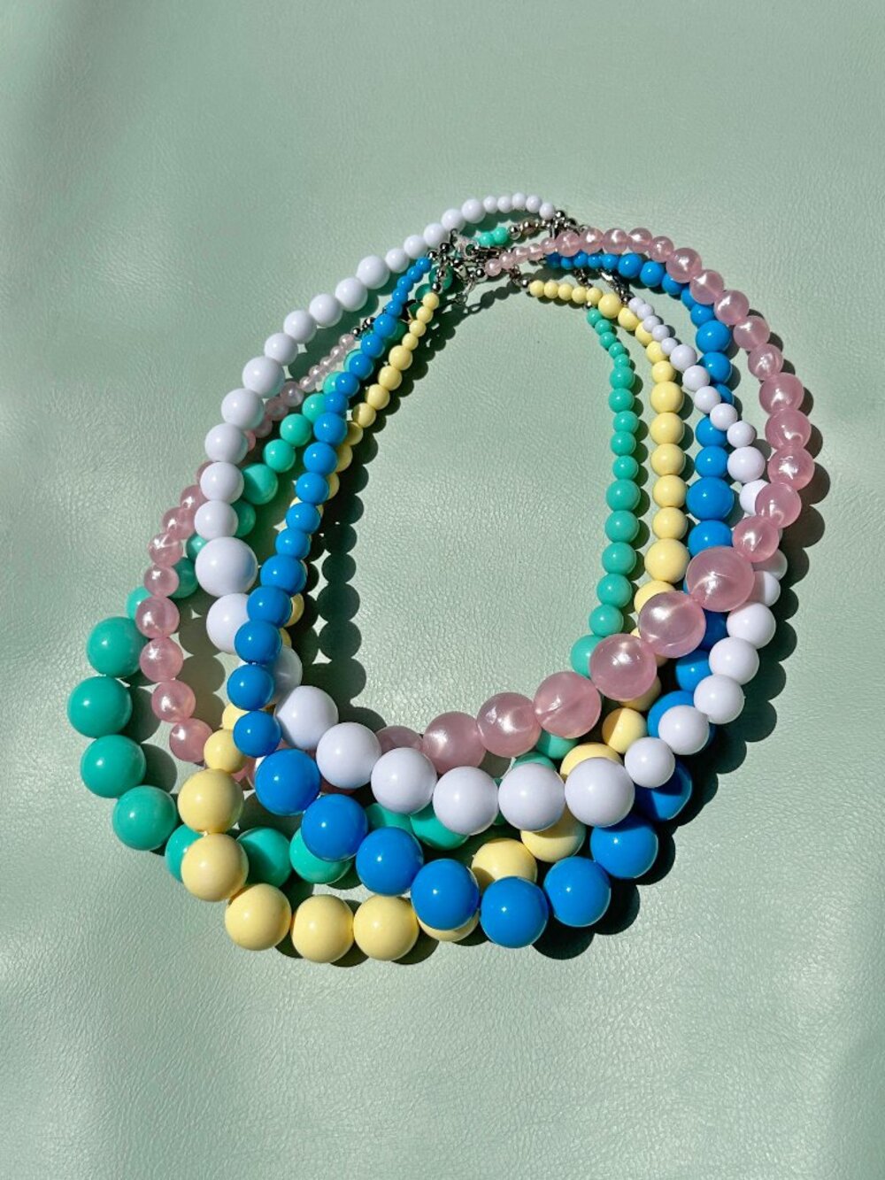 Set of 5 Retro Necklaces with Ball Beads Varying in Size, Pastel colors, New